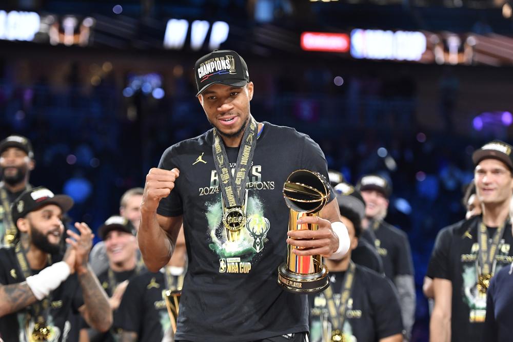 两支球队在 两支球队在